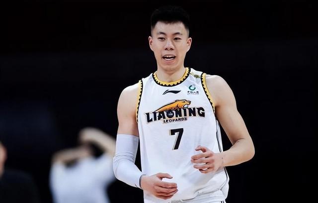 浙江男篮客场战胜辽宁，取得三连胜